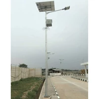 Tiang Lampu Tenaga Surya oktagonal double ornament