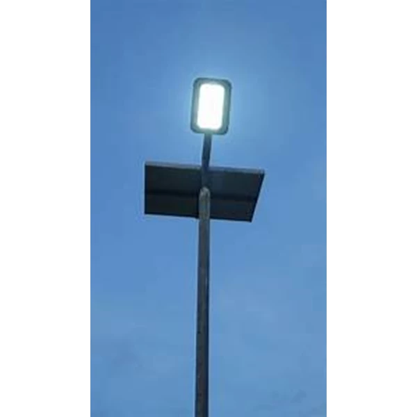 50 Watt Solar Light Pole